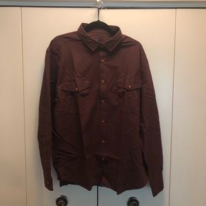 Men’s NWT UnTuck iT dress shirt